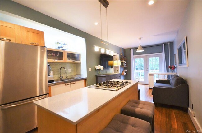 Foto del edificio - 226 Sommerville Pl