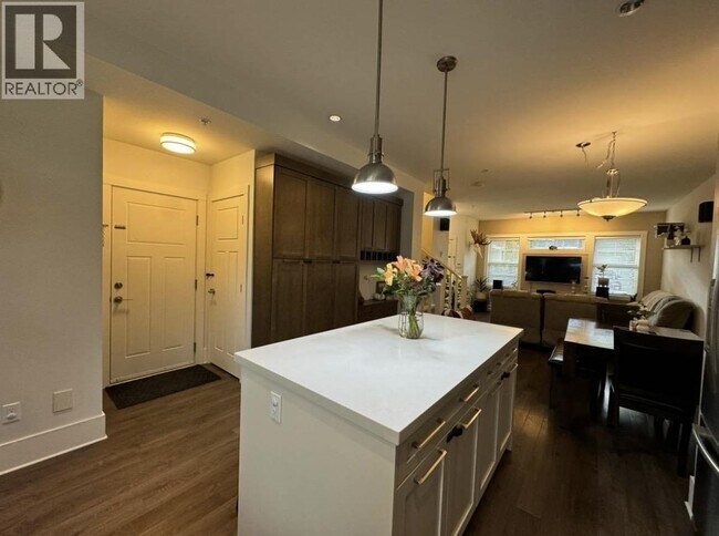 Photo du bâtiment - 12161 237 St