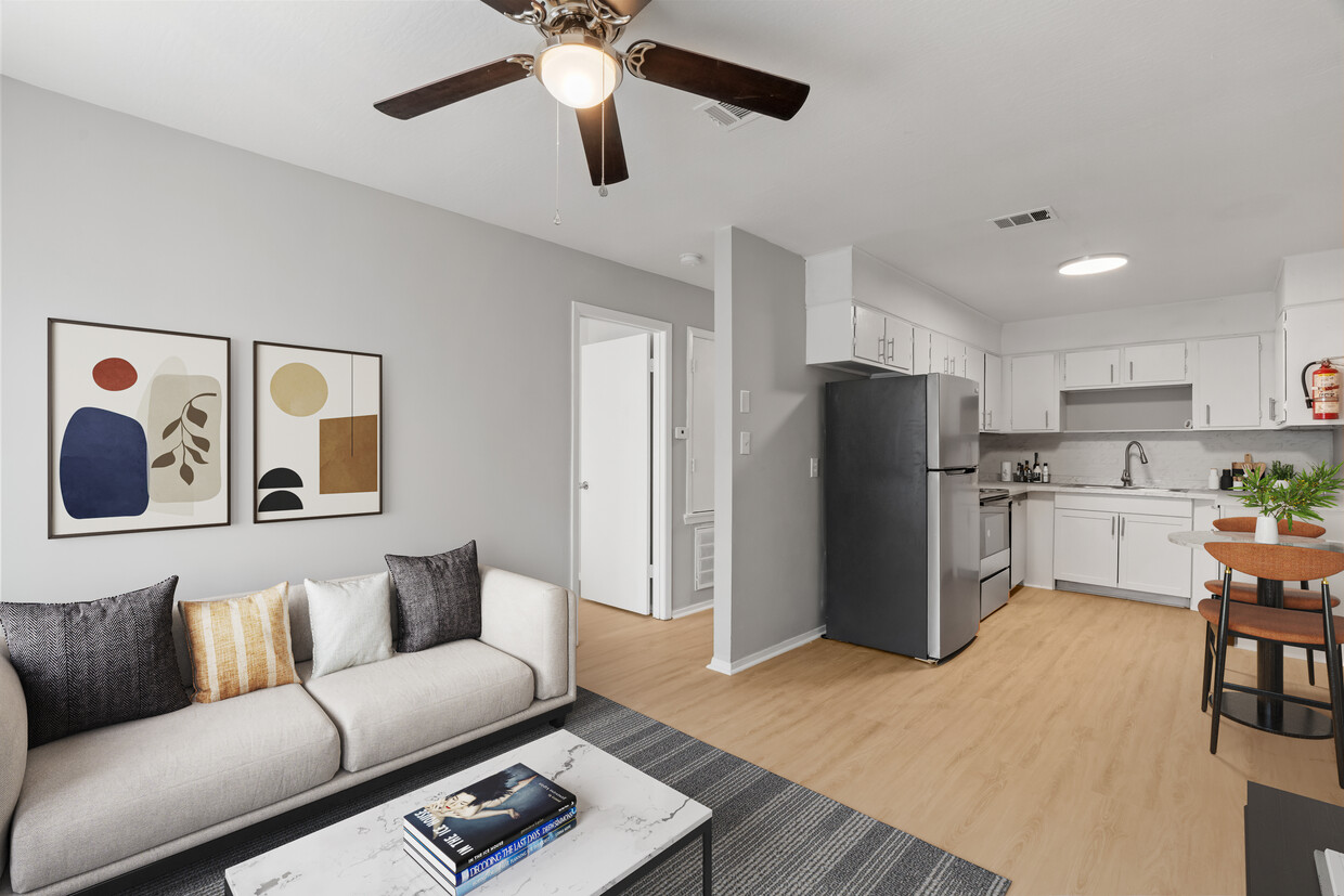 Primary Photo - Cedarwood Apartments
