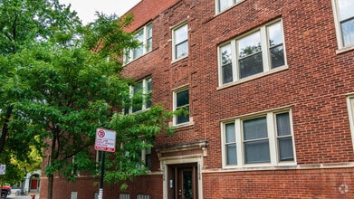 Building Photo - 1156 W Barry Ave