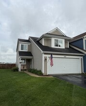Building Photo - 1487 S Pembroke Dr