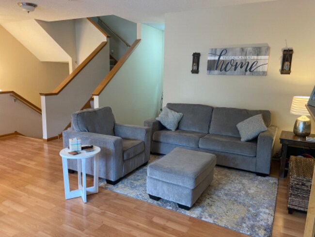 Foto del edificio - 11771 Emery Village Dr N