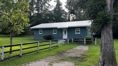 Building Photo - 42620 Nicholsville Rd
