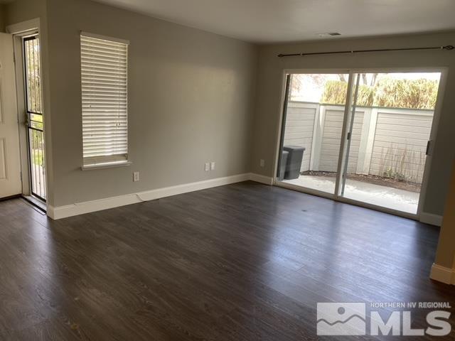 Foto del edificio - 2671 Sycamore Glen Dr