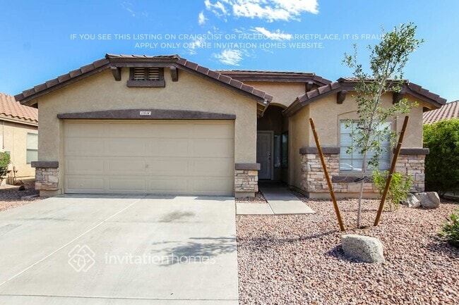 Building Photo - 11814 W Yuma St