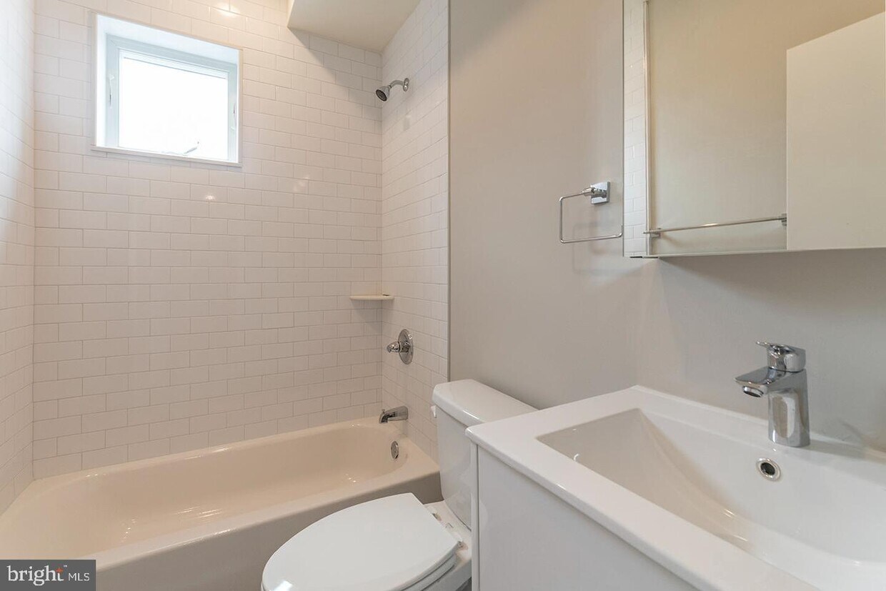 1837 Blair St Unit 4, Philadelphia, PA 19125 Room for Rent in