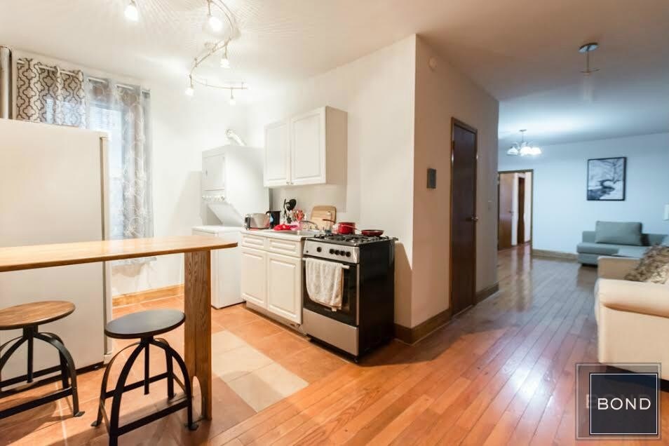 Foto principal - 2250 First Avenue