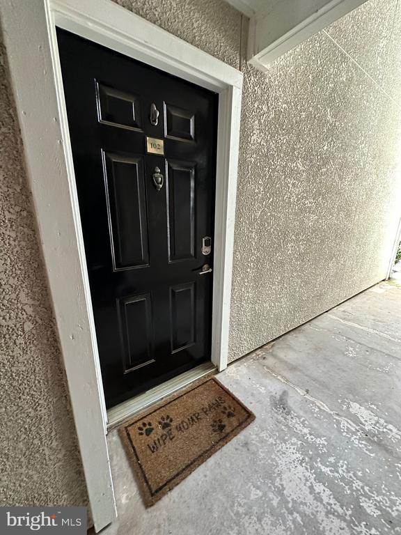 Building Photo - 1538 Lincoln Way