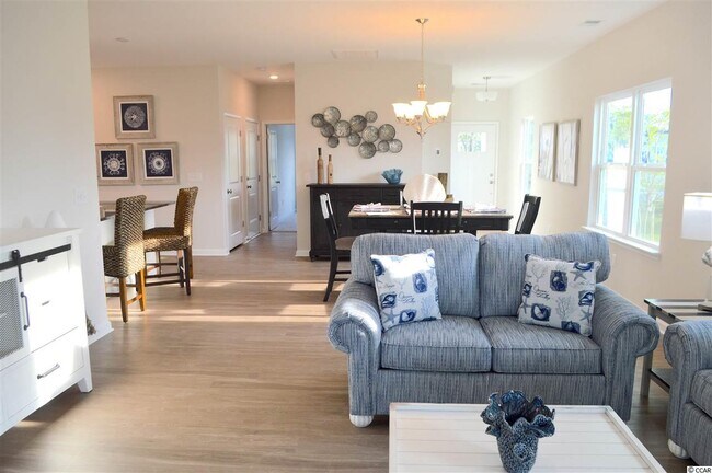 Foto del edificio - 909 US-17