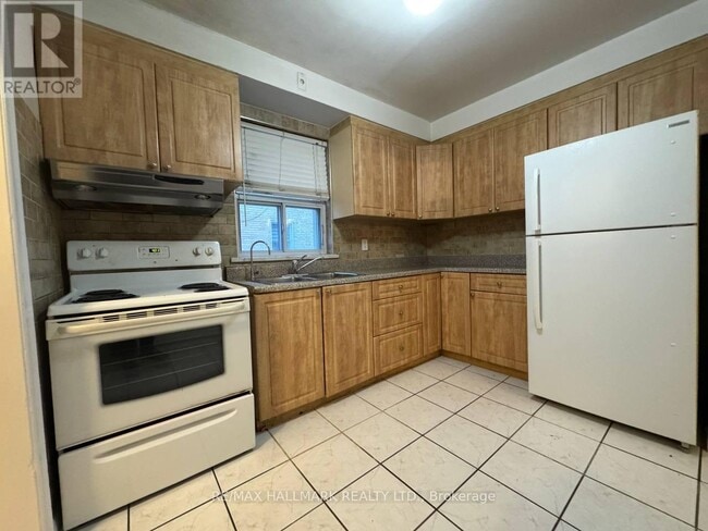 Building Photo - 237 Pannahill Rd