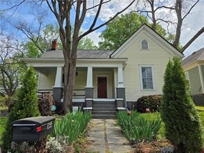 Building Photo - 1055 Longley Ave NW