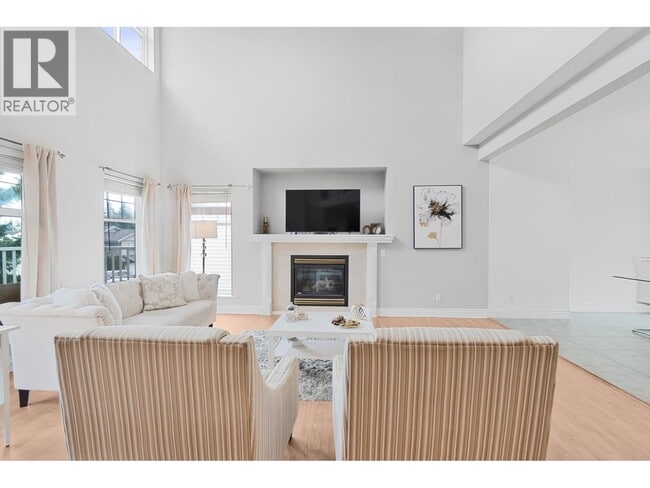 Building Photo - 2152 Turnberry Ln