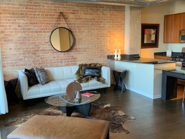 Foto del edificio - 900 N Kingsbury St