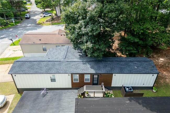 Building Photo - 3685 Fir Dr