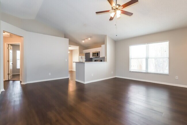 Building Photo - 624 Cape Cod Cir