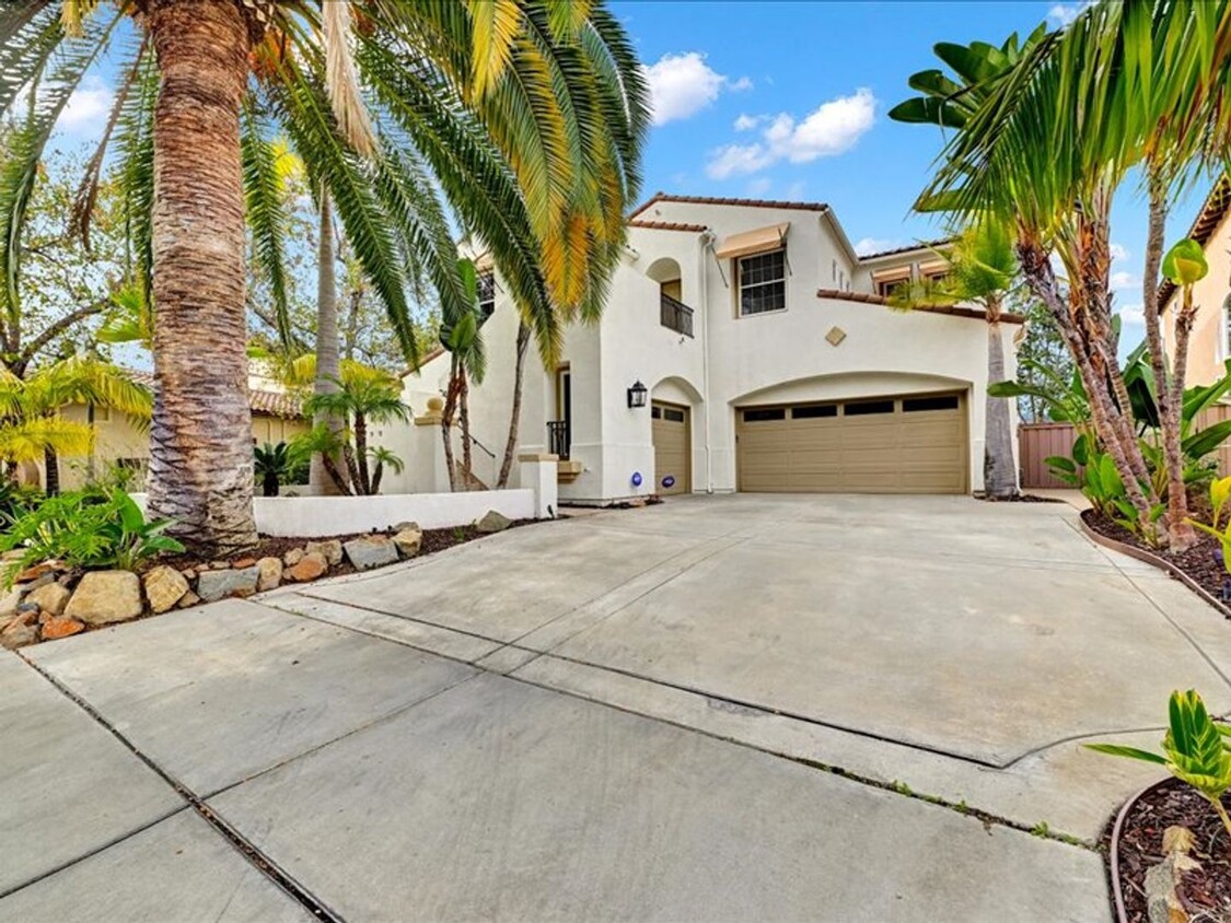 Foto principal - Discover Your Dream Home in Carlsbad, CA! ...