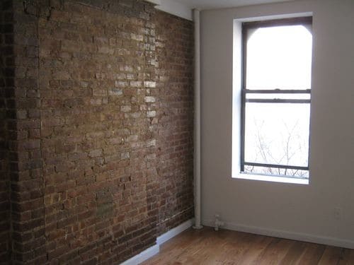 Building Photo - 311 E 91st St