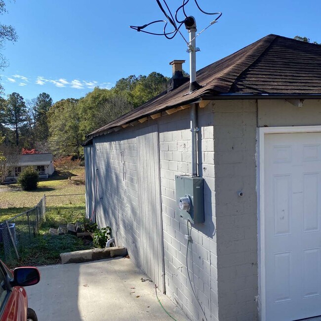 1671 Oak St NE, Conyers, GA 30012 House Rental in Conyers, GA