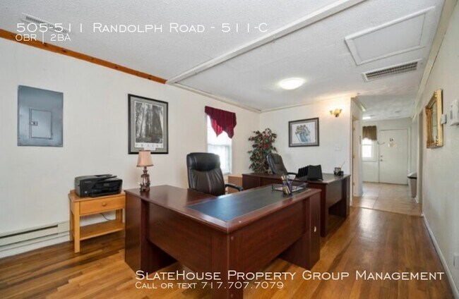 Building Photo - Spacious Office space in perfect location