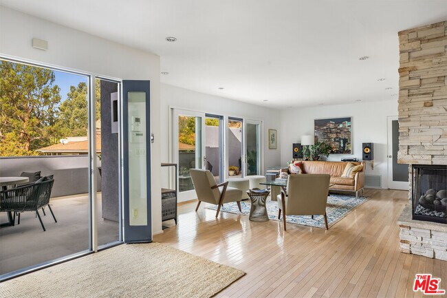 Building Photo - 2018 Meadow Valley Terrace