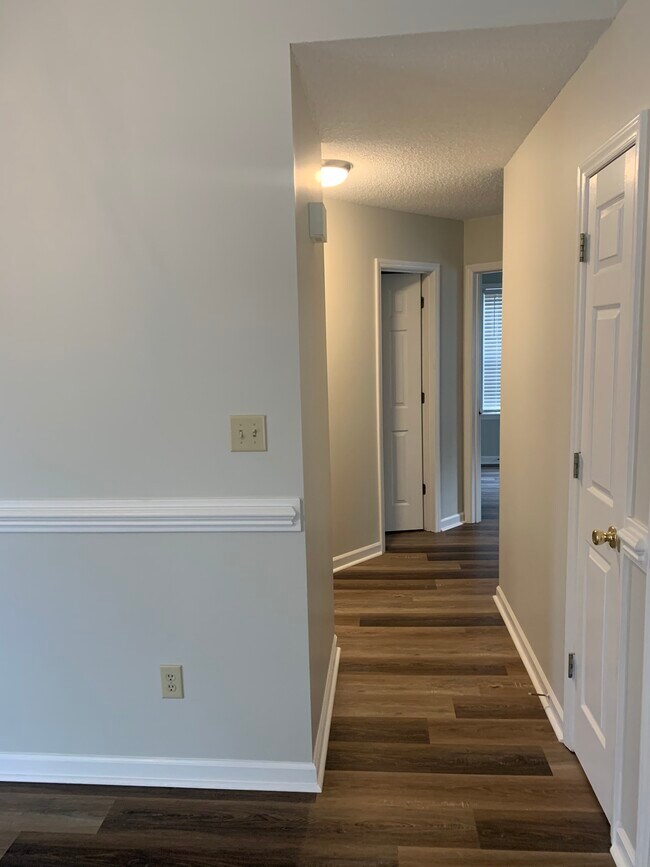 Foto del edificio - 2213 Bufflehead Rd