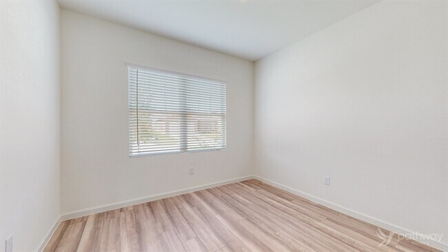 Foto del edificio - 1412 Ancer Way