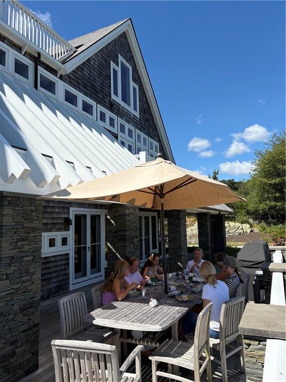 Foto del edificio - 167 Walcott Ave