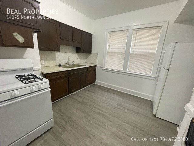 Building Photo - 14075 Northlawn St