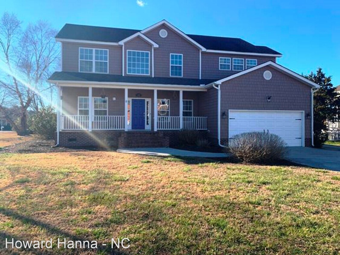 4 br, 2.5 bath House 128 Bayside Drive House Rental in Moyock, NC