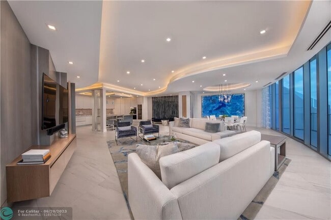 Building Photo - 701 N Fort Lauderdale Beach Blvd