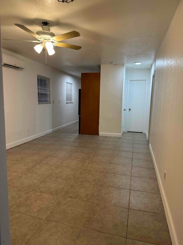 Foto del edificio - 2720 NW 13th St