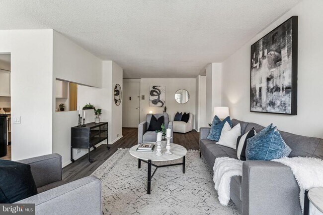 Foto del edificio - 1326-42 Spruce St