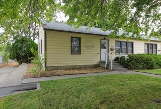 Building Photo - 717 Taylor St