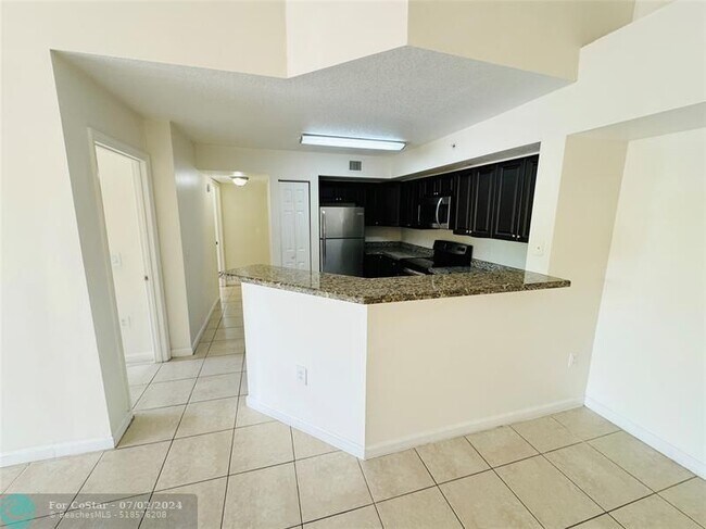 Foto del edificio - 4021 San Marino Blvd