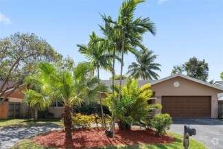 Building Photo - 9034 SW 163rd Ter