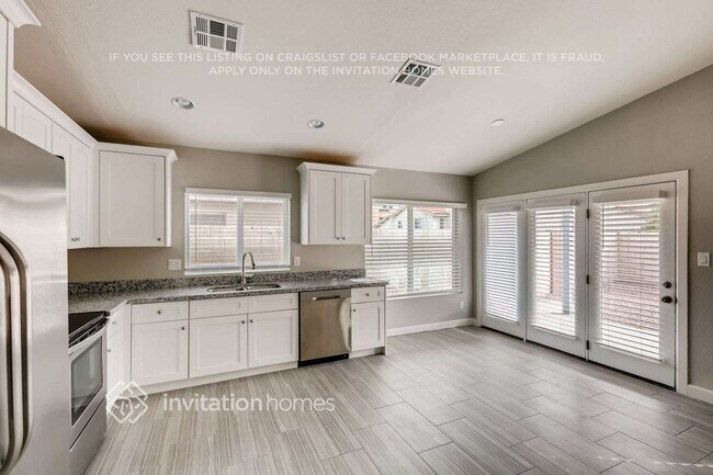 Building Photo - 4057 W Cielo Grande
