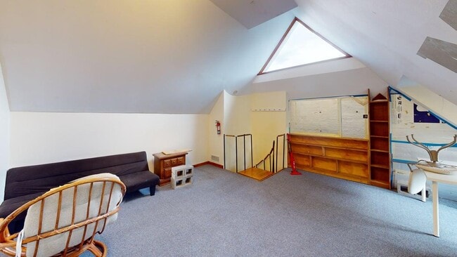 Building Photo - 335 Catherine St