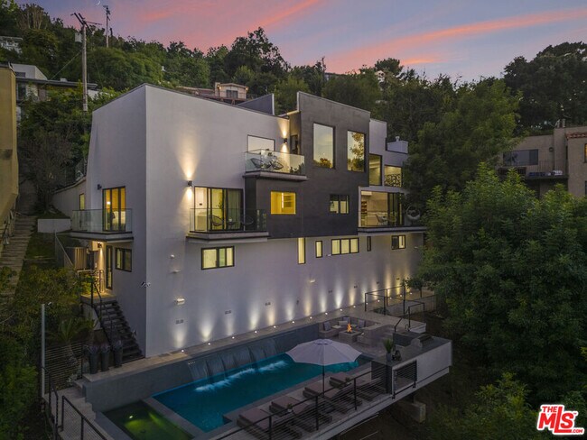 Foto del edificio - 7317 Caverna Dr