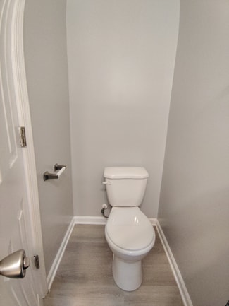 Building Photo - 33 Fonda Dr