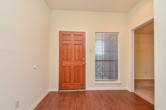 Building Photo - 13414 Rosstown Ct