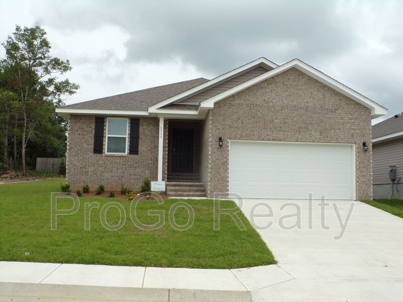 5719 Guinevere Ln, Milton, FL 32583 House Rental in Milton, FL