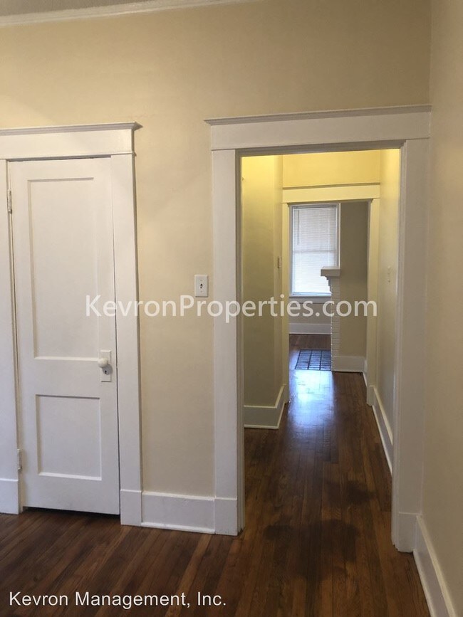 Foto del edificio - 663-663 N Idlewild St
