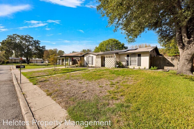 Foto del edificio - 3 br, 2 bath House - 5107 Redding Ln.