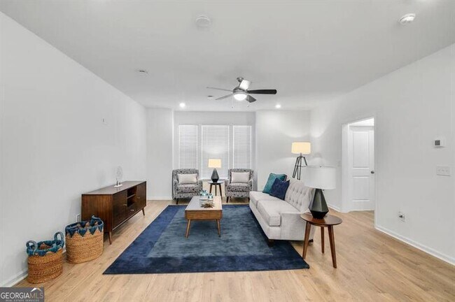 Building Photo - 1457 Halstead Pl