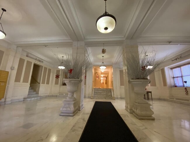 Building Photo - 2600 John F Kennedy Blvd