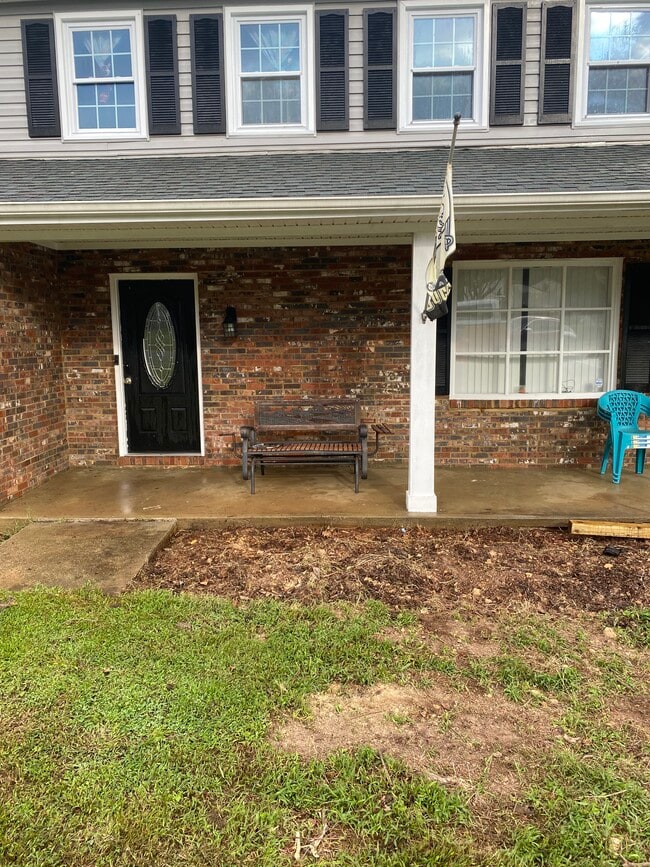 Photo - 2212 Westwood Dr House