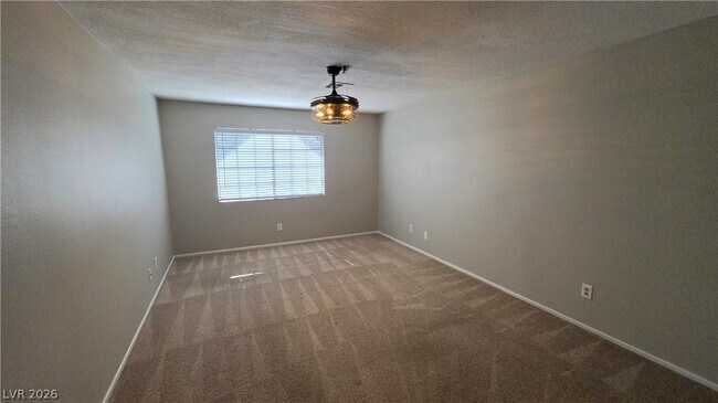 Building Photo - 112 Menta Ct
