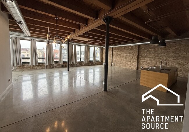 Photo - 2614 W North Ave Apartment