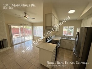 Building Photo - 1345 Agapanthus Dr
