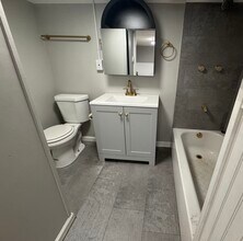 Building Photo - 2101 Delesseps Ave